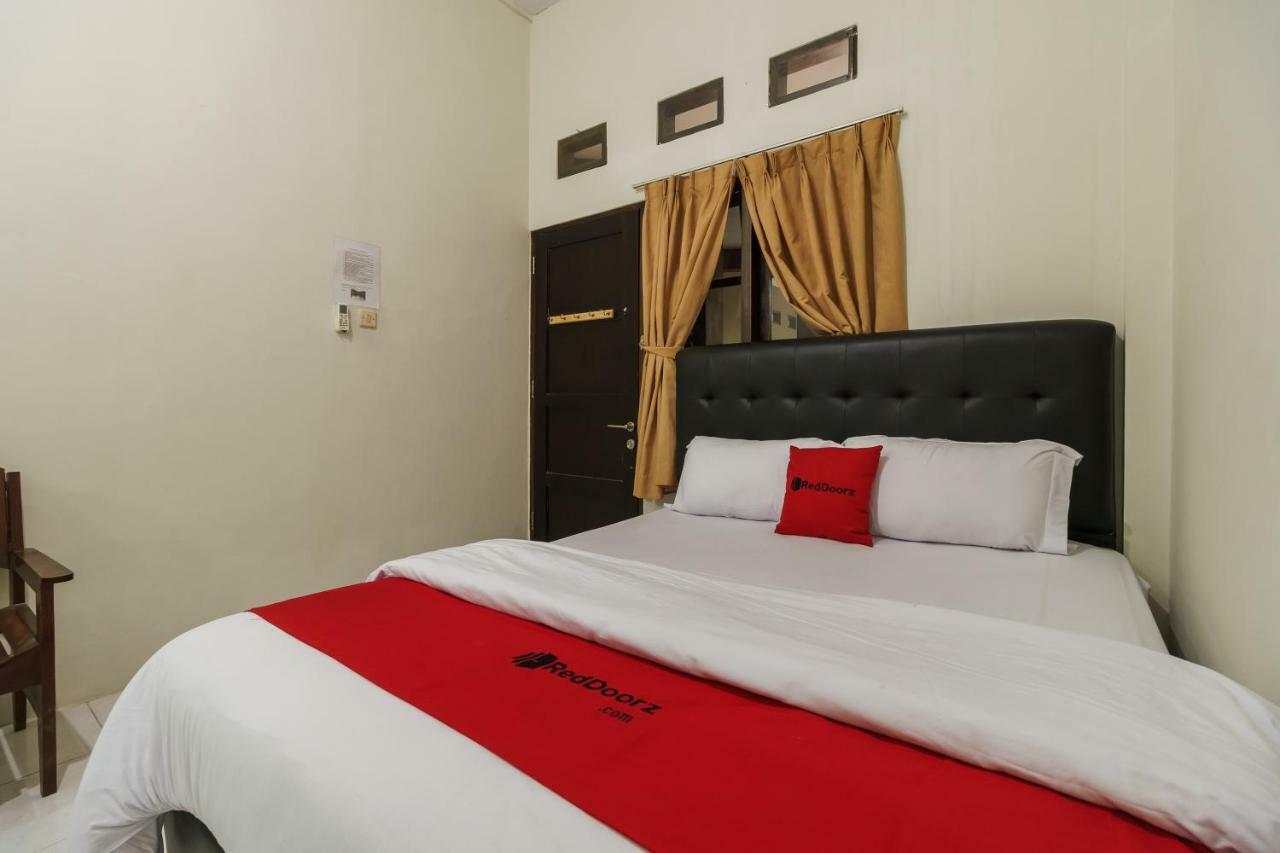 Reddoorz Syariah Near Fort Marlborough Bengkulu Buitenkant foto